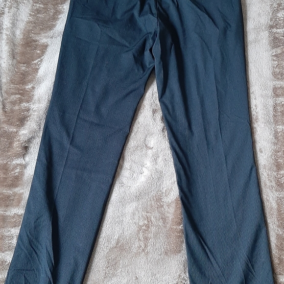 Black suit Pant - Picture 3 of 3